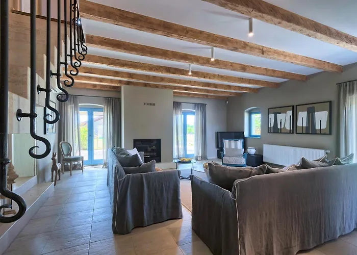 Stancija Βίλα Cabrunici