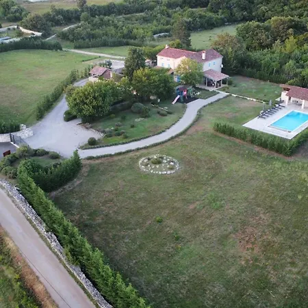 Stancija Villa Cabrunici