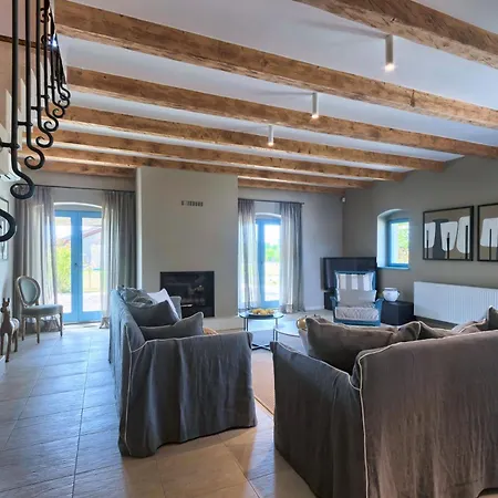 Stancija Villa Cabrunici